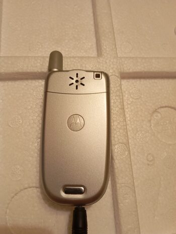 Buy Motorola V220