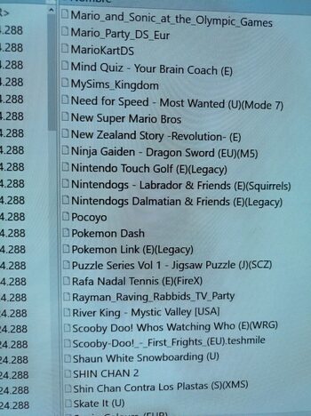 Consola Nintendo DS Lite Rosa + Funda + Cargador + Flashcard Con 93 Juegos
