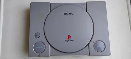 PlayStation SCPH-1002