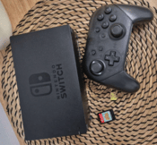 Nintendo Switch + 256GB kortele