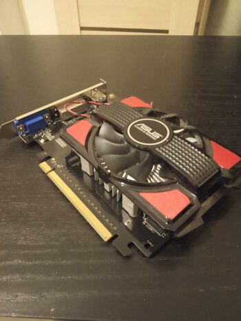 Asus GeForce GT 740 2 GB 993 Mhz PCIe x16 GPU