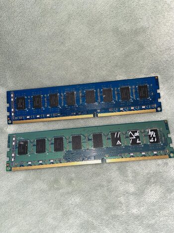 SK hynix 4 GB (1 x 4 GB) DDR3-1333 Blue / Black PC RAM