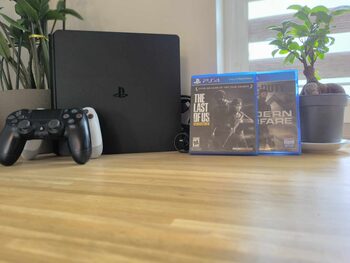 PlayStation 4, Black, 1TB