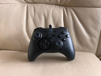 Hori Pad pro controller pultelis gamepad