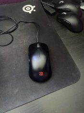 Zowie s2 mini pelė.