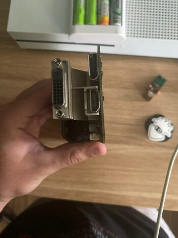 MSI GeForce GTX 1050 Ti 4 GB 1341-1455 Mhz PCIe x16 GPU