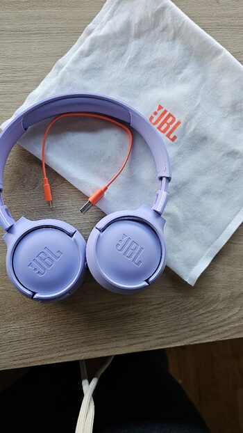 JBL TUNE 525BT for sale