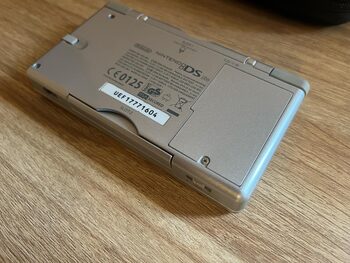 Nintendo DS Lite, Silver