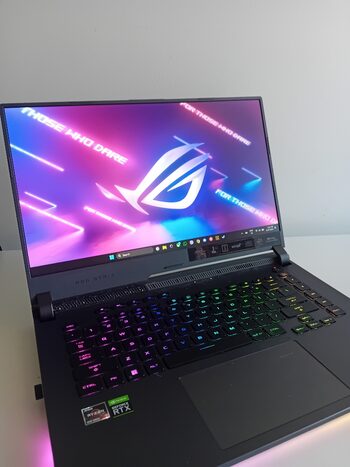 Asus Rog Strix G513rm laptop