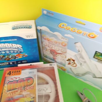 Buy Pack Consola WII, Mando y 3 Packs de Juegos Precintados