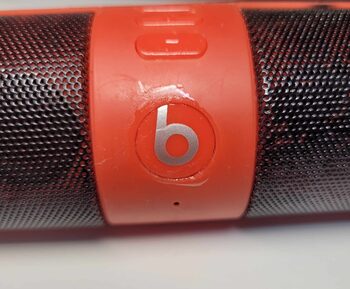 Beats pill by dr. dre