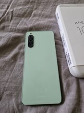 sony Xperia 10 V 5g su garantija