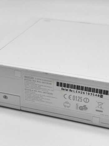 Nintendo Wii Žaidimų Konsolės Pilnas Baltas Rinkinys