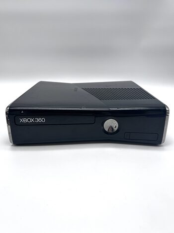 Xbox 360 S Slim (NO HDD) Žaidimų Konsolės Juodas Rinkinys