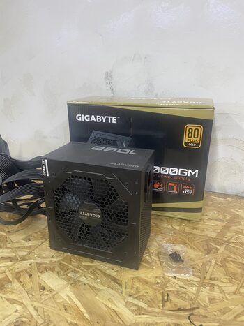 Gigabyte P1000GM 