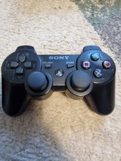 Sony playstation 3 super slim +3 žaidimai, 2 pulteliai