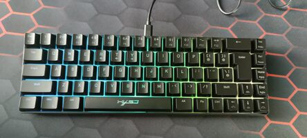 Klaviatura RGB/Black keyboard 68 klavišai