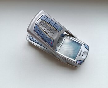 Buy Nokia 6820