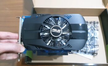 Asus GeForce GT 1030 2 GB 1278-1531 Mhz PCIe x16 GPU