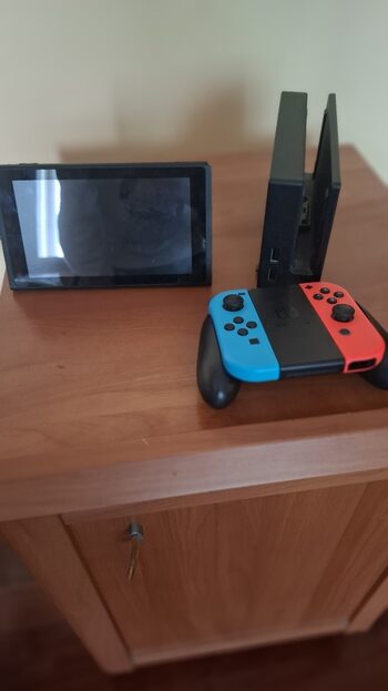 Nintendo switch como nueva+juegos