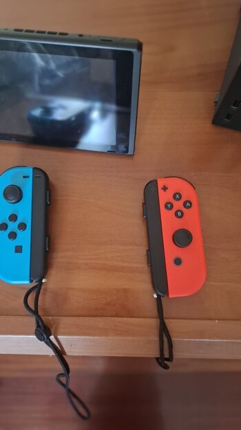 Nintendo switch como nueva+juegos