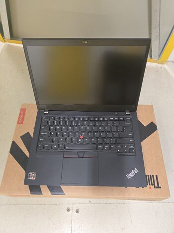 Lenovo Thinkpad T14 AMD Ryzen 5 PRO 4650U AMD Radeon RX Vega 6 (Renoir) / 8GB DDR4 / 256GB NVME / 50 Wh / Wi-Fi 6 AX200 / Black