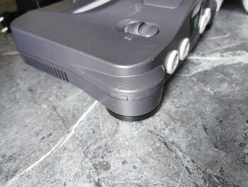 Nintendo 64 su Banjo Kazooie žaidimu