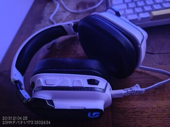Get Logitech G933