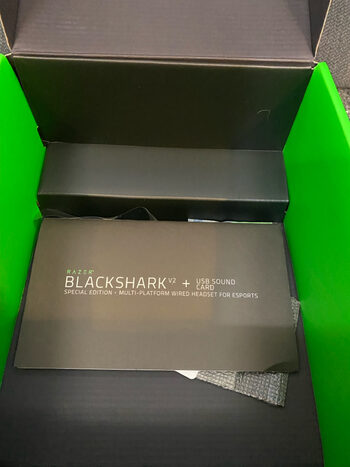 RAZER BlackShark Special Edition V2 3.5mm jack + usb card sound