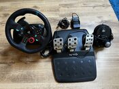 Logitech G29 su pedalais ir shifteriu