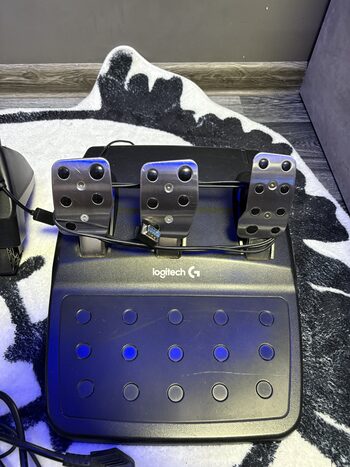 Logitech G920 Su pedalais for sale