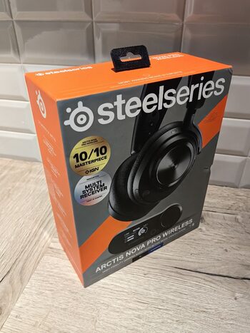 Steelseries arctis Nova Pro Wireless 