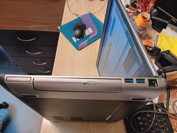 Idealus Dell Vostro 3560/15,6"/i5/4ram/240SSD/Win10 už 128€