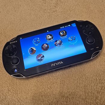 PS Vita PCH-1003