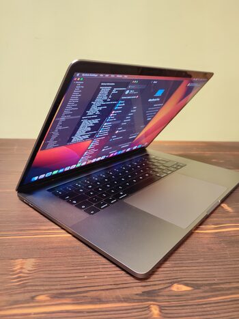 MacBook Pro 15" (2017, i7, 16gb, 512gb, Retina)