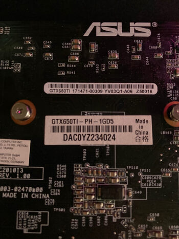 Asus GeForce GTX 650 Ti 1 GB 928 Mhz PCIe x16 GPU