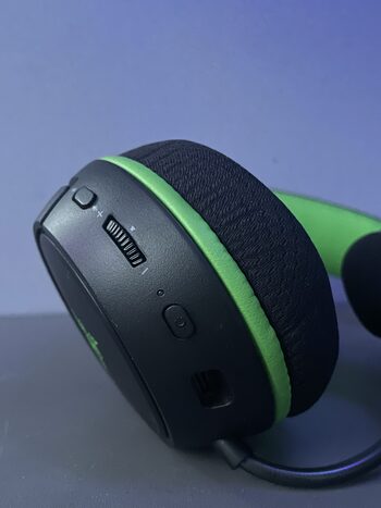 Buy  RAZER KAIRA BELAIDĖS AUSINĖS