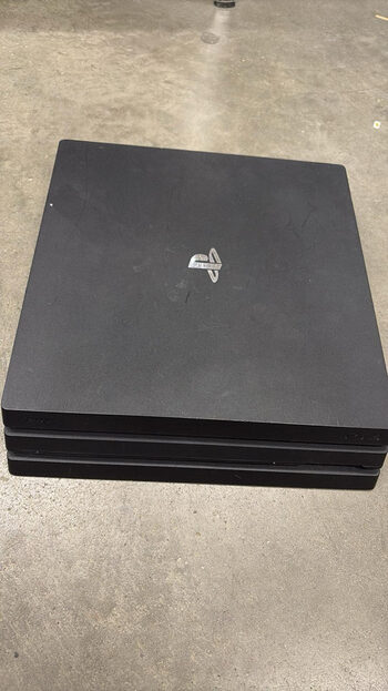 Redeem ps4 pro konsole