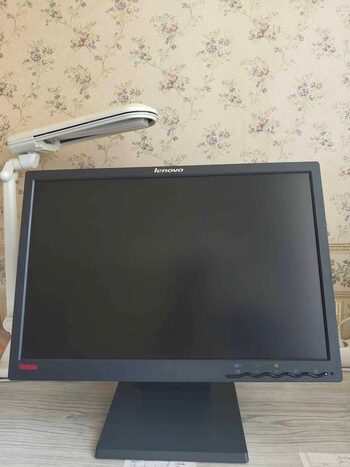 Lenovo 19 coliu monitorius L197wa