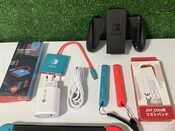 Get Nintendo Switch V2 con accesorios 