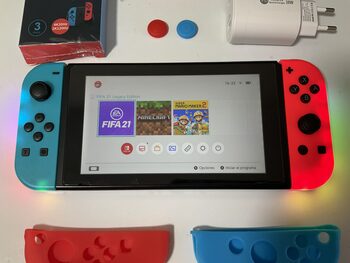 Nintendo Switch V2 con accesorios  for sale