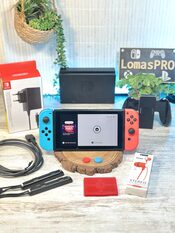 Nintendo Switch excelente estado y protector de pantalla