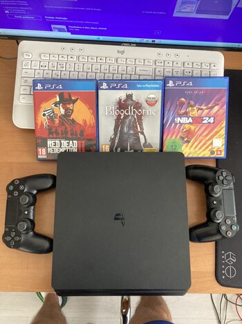 PlayStation 4 Slim, Black, 500GB