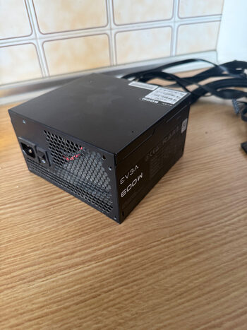 EVGA ATX 600 W 80+ PSU