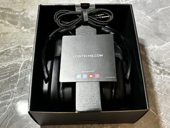 Logitech G935 Wireless RGB Gaming Headphones