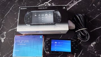 PSP 2003 Piano black