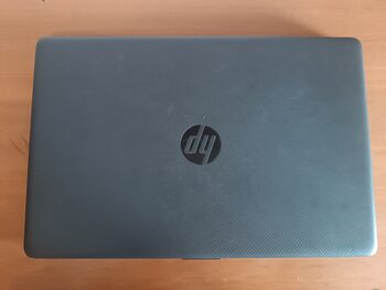 HP 250 G7 Intel i5-1035G7 Intel Iris Plus Graphics G7 / 8GB DDR4 / 256GB NVME / 41 Wh / 802.11 ac / Black