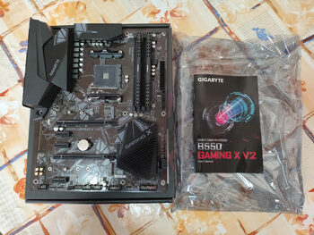 GIGABYTE B550 GAMING X V2 (Socket AM4)