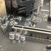 Redeem MSI MAG B650 Tomahawk WiFi Gaming Mainboard (AMD AM5, DDR5, ATX)