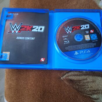 WWE 2K20: Deluxe Edition PlayStation 4